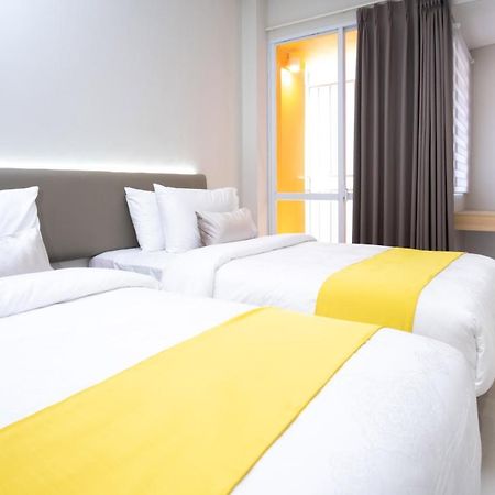 S101 Hotels Semarang Exterior foto