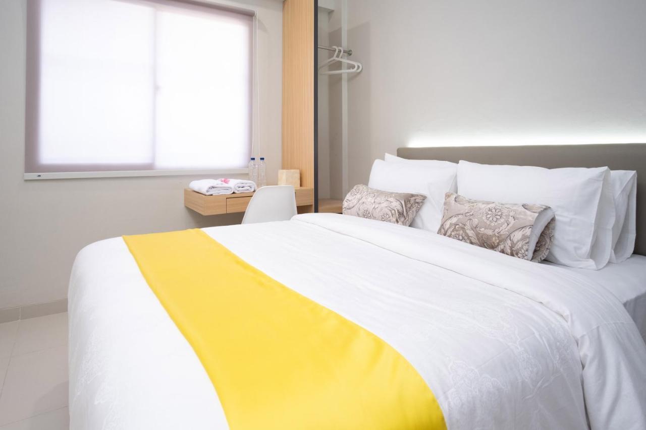 S101 Hotels Semarang Exterior foto