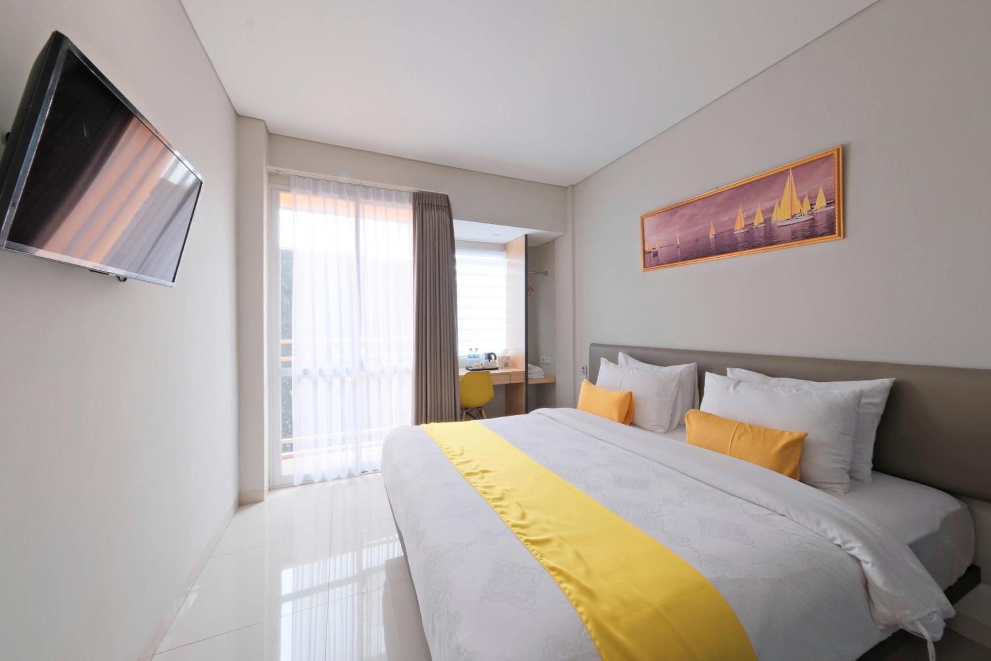 S101 Hotels Semarang Exterior foto